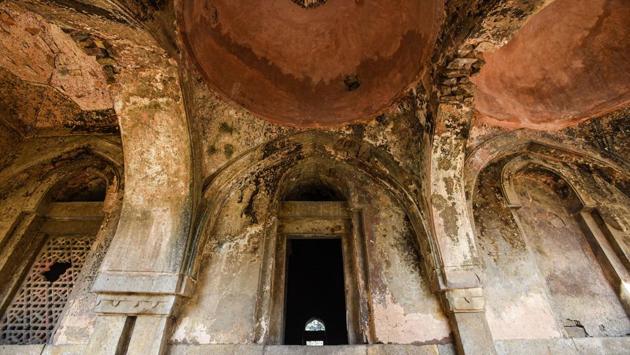 The most characteristic feature of the mosque though are the rows of domes surmounting the structure. “It is possibly the most unusual mosque in the city today, because of the thin row of eggshell-shaped domes, which is a unique template for mosques in this part of the country,” said historian Rakhshanda Jalil. (Amal KS / HT Photo)