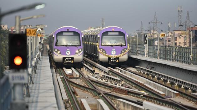 A view of metro trains set for their inaugural on Thursday. The five ongoing Metro railway projects in the city have been allotted a budgetary grant of Rs1,542 crore for fiscal 2020-21. The East-West Metro corridor has received a grant of Rs905 crore—the highest among the five projects currently underway in Kolkata. (Samir Jana / HT Photo)