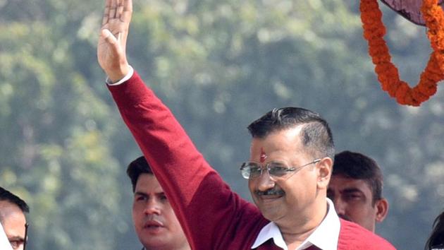 Delhi Chief Minister Arvind Kejriwal and newly sworn-in minister Manish Sisodia wave at the audience after the oath ceremony of Delhi cabinet, at Ramlila Maidan. (Arvind Yadav/HT PHOTO) Delhi Chief Minister Arvind Kejriwal and newly sworn-in minister Manish Sisodia wave at the audience after the oath ceremony of Delhi cabinet, at Ramlila Maidan. (Arvind Yadav/HT PHOTO)