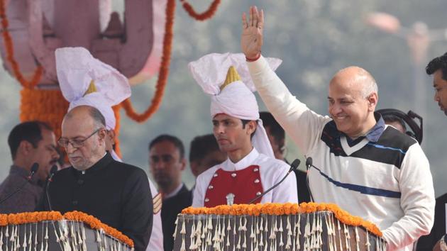 Apart from Arvind Kejriwal, six of his party leaders took oath as part of his cabinet at Ramlila Maidan. Kejriwal retained all the six ministers who served his government in the previous term – Manish Sisodia, Satyendar Jain, Imran Hussain, Gopal Rai, Rajendra Gautam and Kailash Gehlot. (Arvind Yadav / HT Photo)