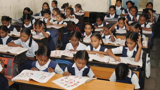 The state government’s Marathi language department will introduce the bill om the first day of the budget session on February 24, with the aim of imparting it from this academic year, starting June. (HT/PHOTO) The state government’s Marathi language department will introduce the bill om the first day of the budget session on February 24, with the aim of imparting it from this academic year, starting June. (HT/PHOTO)