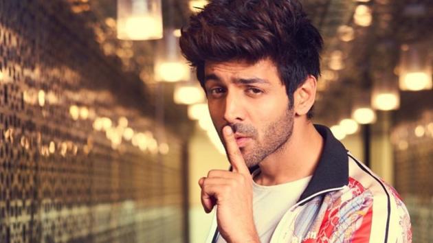 Kartik Aaryan’s cryptic response seems to suggest that he is not single.
