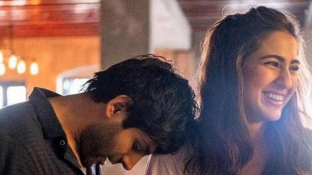 Love Aaj Kal stars Kartik Aaryan and Sara Ali Khan in the lead roles.