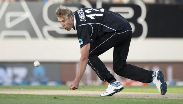 Kyle Jamieson drops a catch from India's Virat Kohli.(AP)