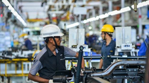 JLR CEO Ralf Speth said the company has enough supplies to ensure production for the next two weeks, but from the third week onwards it remains risky and could even mean plant closures.(Aniruddha Chowdhury/Mint) JLR CEO Ralf Speth said the company has enough supplies to ensure production for the next two weeks, but from the third week onwards it remains risky and could even mean plant closures.(Aniruddha Chowdhury/Mint)