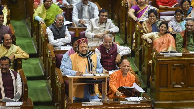 Uttar Pradesh Finance Minister Suresh Khanna presents the budget in state Legislative Assembly in Lucknow on Tuesday.(PTI Photo)