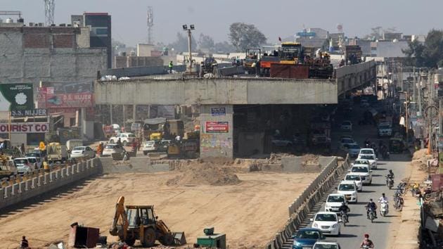 Chandigarh-Kharar highway expansion project to miss fifth deadline ...