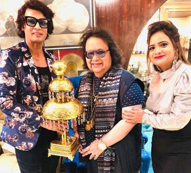 (L-R)Actor Mukesh J Bharti, Bappi Lahri and film producer Manju Bharti. (L-R)Actor Mukesh J Bharti, Bappi Lahri and film producer Manju Bharti.