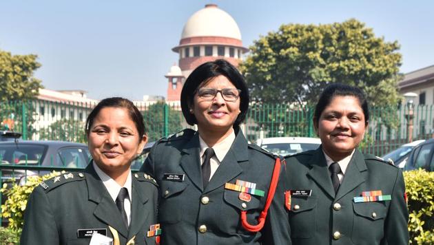 The Supreme Court on Monday directed the government to grant permanent commission to women officers in the Army. (Sanchit Khanna/HT PHOTO) The Supreme Court on Monday directed the government to grant permanent commission to women officers in the Army. (Sanchit Khanna/HT PHOTO)