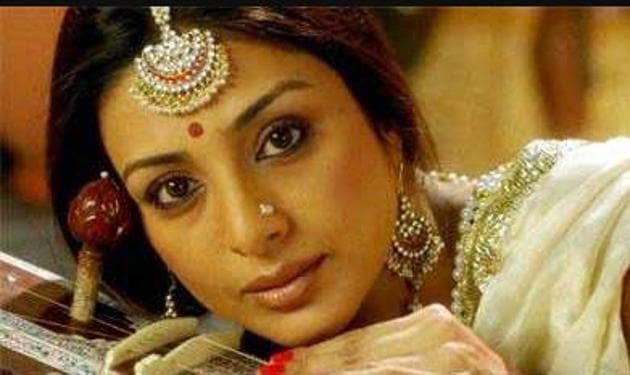 Tabu will reportedly recreate Ami Je Tomar in Bhool Bhulaiyaa 2. Tabu will reportedly recreate Ami Je Tomar in Bhool Bhulaiyaa 2.