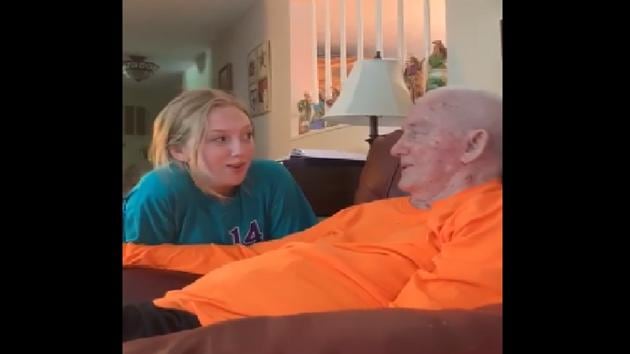 The video shows the duo singing the hit song ‘Somewhere over the rainbow’. (Facebook/ Alzheimer’s Society) The video shows the duo singing the hit song ‘Somewhere over the rainbow’. (Facebook/ Alzheimer’s Society)