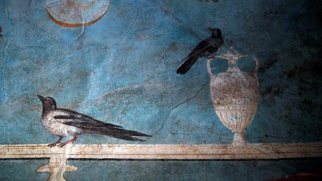 A fresco is pictured inside the House of Orchard "Casa del Frutteto", one of three restored domus (ancient houses) reopened to the public at the archaeological site of Pompeii, Italy, February 18, 2020. REUTERS/Ciro De Luca (REUTERS)