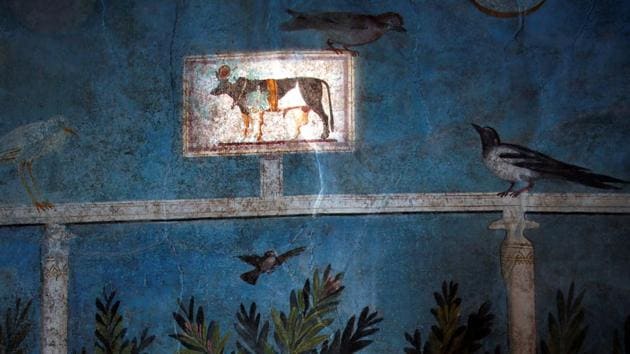 A fresco is pictured inside the House of Orchard "Casa del Frutteto", one of three restored domus (ancient houses) reopened to the public at the archaeological site of Pompeii, Italy, February 18, 2020. REUTERS/Ciro De Luca (REUTERS)