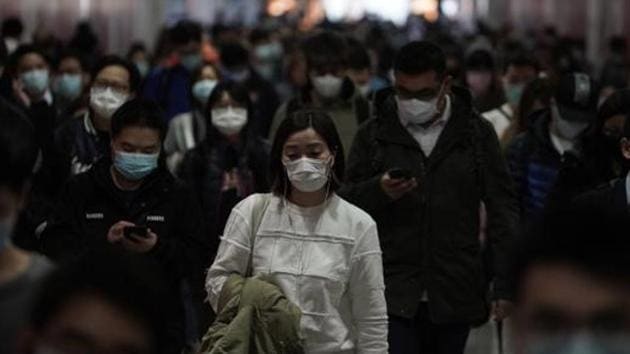 The authors of the study argued that a “patient zero” could have passed on the virus to workers or sellers at the Huanan seafood market and subsequently, the crowded market facilitated the further transmission of the virus to buyers.(AP PHOTO.) The authors of the study argued that a “patient zero” could have passed on the virus to workers or sellers at the Huanan seafood market and subsequently, the crowded market facilitated the further transmission of the virus to buyers.(AP PHOTO.)