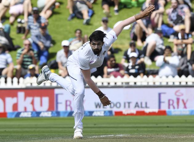 India's Ishant Sharma bowls against New Zealand during the first cricket test between India and New Zealand at the Basin Reserve. (AP)