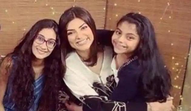 Sushmita often shares pictures with her daughters. Sushmita often shares pictures with her daughters.