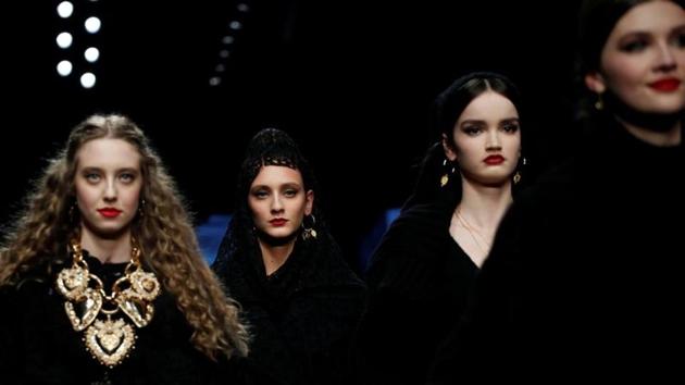 Models present creations from the Dolce & Gabbana Autumn/Winter 2020 collection during Milan Fashion Week in Milan, Italy February 23, 2020. (REUTERS) Models present creations from the Dolce & Gabbana Autumn/Winter 2020 collection during Milan Fashion Week in Milan, Italy February 23, 2020. (REUTERS)