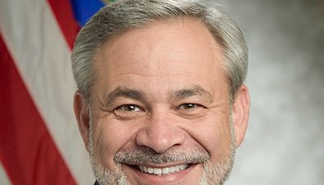 Speaking at a business meeting alongside US President Donald Trump, US Energy Secretary Dan Brouillette said Indian imports of US oil were 25,000 bpd a couple of year ago, and have now risen to 2,50,000 bpd. (Twitter/@SecBrouillette) Speaking at a business meeting alongside US President Donald Trump, US Energy Secretary Dan Brouillette said Indian imports of US oil were 25,000 bpd a couple of year ago, and have now risen to 2,50,000 bpd. (Twitter/@SecBrouillette)