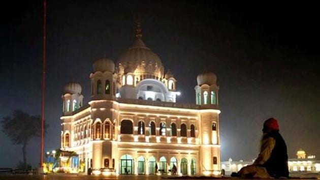 Akal Takht acting jathedar Giani Harpreet Singh says that the condition of carrying a passport as identity proof is the main reason behind the low turnout of Indian pilgrims at the Kartarpur Sahib shrine, the last resting place of Guru Nanak, in Pakistan.(HT file photo)