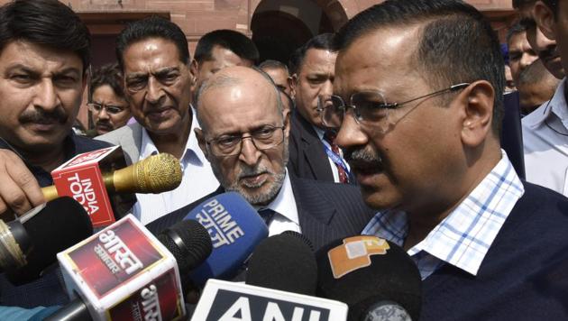 Delhi Lt. Governor Anil Baijal, Chief Minister Arvind Kejriwal, Delhi BJP President Manoj Tiwari and DPCC President Subhash Chopra speak to the media after a meeting with Home Minister Amit Shah to discuss the prevailing situation in the national capital after violence in northeast Delhi over the amended citizenship law, at North Block, in New Delhi.(Sanjeev Verma/HT PHOTO)