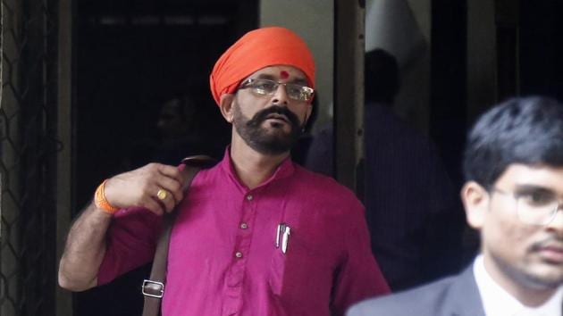 Sudhakar Chaturvedi one of the accused in the 2008 Malegaon bomb blast case, outside Session court in Mumbai in 2018.(Anshuman Poyrekar/HT Photo) Sudhakar Chaturvedi one of the accused in the 2008 Malegaon bomb blast case, outside Session court in Mumbai in 2018.(Anshuman Poyrekar/HT Photo)