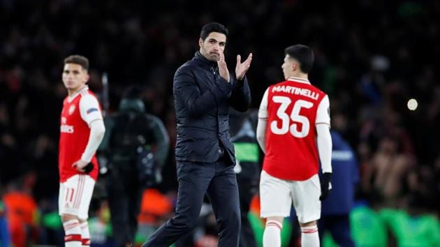 Arsenal manager Mikel Arteta applauds fans after the match.(Action Images via Reuters)