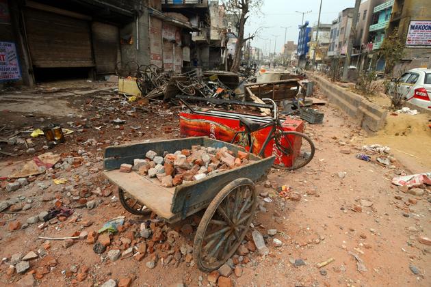 The residents said even though the violence has been mostly contained, they are living with an uneasy silence all around. (Amal KS/HT PHOTO) The residents said even though the violence has been mostly contained, they are living with an uneasy silence all around. (Amal KS/HT PHOTO)