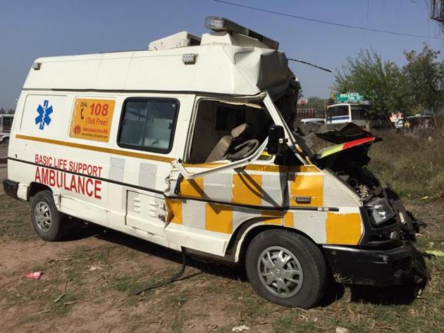 The ambulance that met with an accident just before entering Chandigarh on Monday morning. The driver is among the injured.(Sushil Kumar/HT)