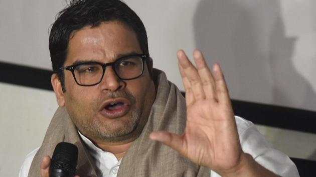 Prashant Kishor has launched a campaign ‘Baat Bihar Ki’ programme to connect with the youth in the state where elections are due later this year. (Santosh Kumar/HT Photo) Prashant Kishor has launched a campaign ‘Baat Bihar Ki’ programme to connect with the youth in the state where elections are due later this year. (Santosh Kumar/HT Photo)
