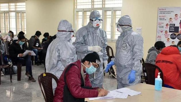 The Union Health Ministry on Monday announced that two people had tested positive for Coronavirus making them the fourth and fifth in India to have contracted the virus. (Image used for representation).(HT PHOTO.) The Union Health Ministry on Monday announced that two people had tested positive for Coronavirus making them the fourth and fifth in India to have contracted the virus. (Image used for representation).(HT PHOTO.)