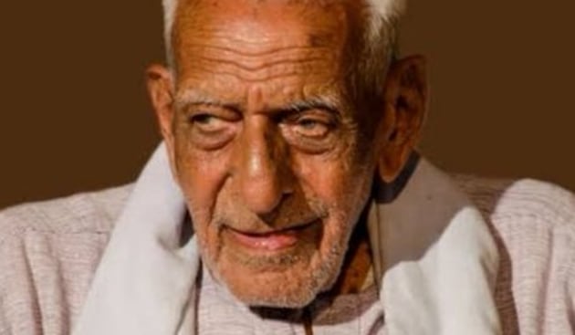 The Congress has even been demanding revocation of BJP MLA Basanagouda Patil Yatnal’s assembly membership over his comment on the centenarian freedom fighter (Twitter/Siddaramaiah) The Congress has even been demanding revocation of BJP MLA Basanagouda Patil Yatnal’s assembly membership over his comment on the centenarian freedom fighter (Twitter/Siddaramaiah)