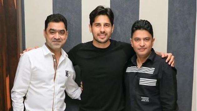 Sidharth Malhotra with T Series’ honcho Bhushan Kumar and producer Murad Khetani. Sidharth Malhotra with T Series’ honcho Bhushan Kumar and producer Murad Khetani.
