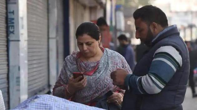 On February 24, the J&K home department had announced 1,674 “whitelisted websites and domain extensions, which can be accessed in the UT”. (HT photo for representation) On February 24, the J&K home department had announced 1,674 “whitelisted websites and domain extensions, which can be accessed in the UT”. (HT photo for representation)