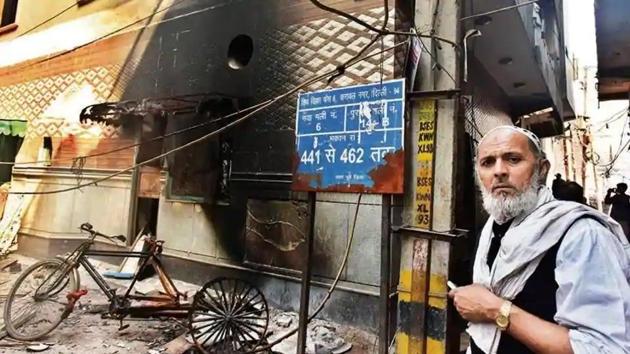 In its two-page report, the Delhi Minorities Commission spoke about how mobs used cooking gas cylinders to heighten the impact of the arson incidents. (Raj K Raj/HT Photo) In its two-page report, the Delhi Minorities Commission spoke about how mobs used cooking gas cylinders to heighten the impact of the arson incidents. (Raj K Raj/HT Photo)