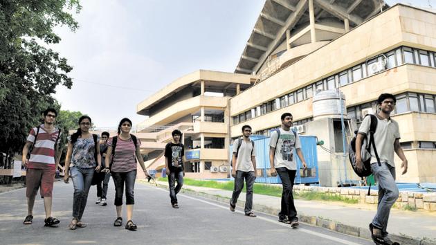 Women’s enrolment in higher education, which was less than 10% of the total enrolment on the eve of Independence, has risen to 48.6% in 2018-19. The total enrolment has grown to 37.4 million(Hindustan Times) Women’s enrolment in higher education, which was less than 10% of the total enrolment on the eve of Independence, has risen to 48.6% in 2018-19. The total enrolment has grown to 37.4 million(Hindustan Times)