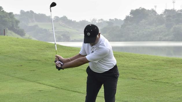 Karan Bindra at DLF Golf Course, in Gurugram (Sanjeev Verma/HT PHOTO) Karan Bindra at DLF Golf Course, in Gurugram (Sanjeev Verma/HT PHOTO)