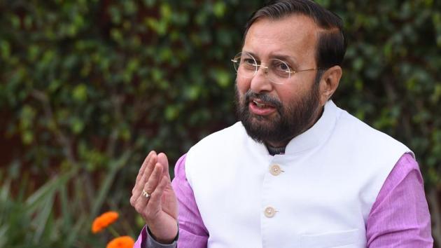 Union Minister of Information and Broadcasting Prakash Javadekar revoked the suspension on the Malyalam news channels on Saturday.(Mohd Zakir/HT PHOTO) Union Minister of Information and Broadcasting Prakash Javadekar revoked the suspension on the Malyalam news channels on Saturday.(Mohd Zakir/HT PHOTO)