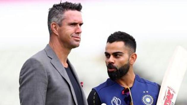 File image of former England cricketer Kevin Pietersen with India skipper Virat Kohli.(Getty Images)