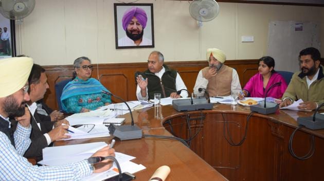 Mayor Sanjeev Sharma Bittu (2L) during the finance and contract committee meeting at MC office in Patiala on Thursday. (Bharat Bhushan/ HT) Mayor Sanjeev Sharma Bittu (2L) during the finance and contract committee meeting at MC office in Patiala on Thursday. (Bharat Bhushan/ HT)