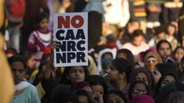 Widespread protests around India erupted immediately after the amendment to the citizenship law was passed. People gathered to read the preamble of the Indian Constitution to suggest that the government had violated the principles of the Constitution that requires it to treat all its residents equally(Burhaan Kinu/HT PHOTO)