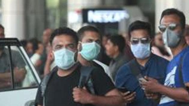 As of Wednesday evening, three fresh cases tested positive for the Covid-19 virus in Pune, Maharashtra chief minister Uddhav Thackeray confirmed. (HT PHOTO) As of Wednesday evening, three fresh cases tested positive for the Covid-19 virus in Pune, Maharashtra chief minister Uddhav Thackeray confirmed. (HT PHOTO)