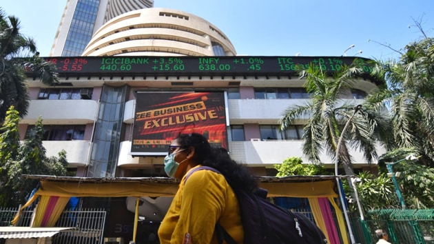 The stocks had recovered sharply in afternoon trading after a 10% crash in the main indices on coronavirus fears triggered a rare trading halt earlier. (HT Photo/Pratik Chorge) The stocks had recovered sharply in afternoon trading after a 10% crash in the main indices on coronavirus fears triggered a rare trading halt earlier. (HT Photo/Pratik Chorge)