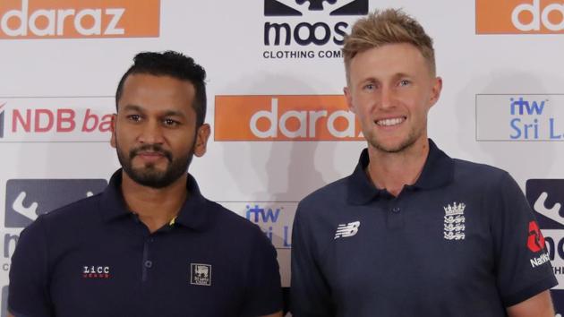 File image: Sri Lankan cricket captain Dimuth Karunaratne, left, and his English counterpart Joe Root.(AP)