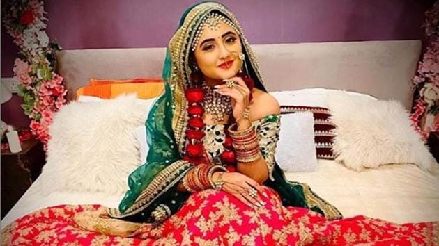 Rashami Desai plays Shalakha in Naagin 4.