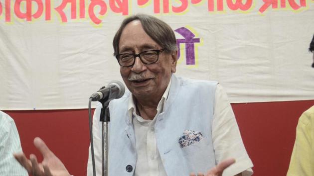 Ex RAW chief A. S. Dulat speaks to the media. (Ravindra Joshi/HT PHOTO) Ex RAW chief A. S. Dulat speaks to the media. (Ravindra Joshi/HT PHOTO)