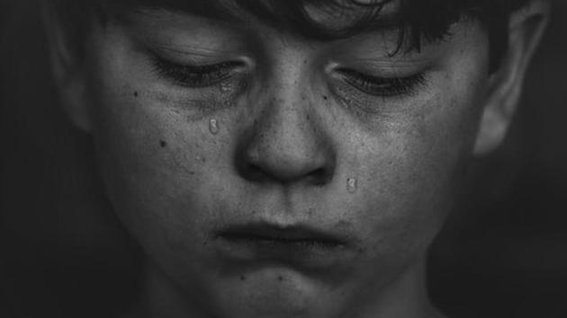 Parental divorce is associated with a lower grade point average (GPA) among adolescents, with a stronger association seen in teens with more educated mothers. (Unsplash) Parental divorce is associated with a lower grade point average (GPA) among adolescents, with a stronger association seen in teens with more educated mothers. (Unsplash)