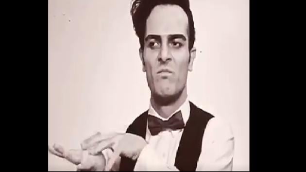 The clip shows Iranian artist Danial Kheirkhah as he gives a informative yet entertaining tutorial about washing hands.(Twitter) The clip shows Iranian artist Danial Kheirkhah as he gives a informative yet entertaining tutorial about washing hands.(Twitter)