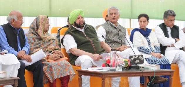Capt Amrinder Singh during the press conference at Punjab Bhawan in Chandigarh. (Keshav Singh/HT) Capt Amrinder Singh during the press conference at Punjab Bhawan in Chandigarh. (Keshav Singh/HT)