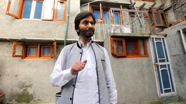 Jammu and Kashmir Libration Front founder Yasin Malik is an accused in the murder of four Indian Air Force officials in Srinagar in 1990.(HT Photo)
