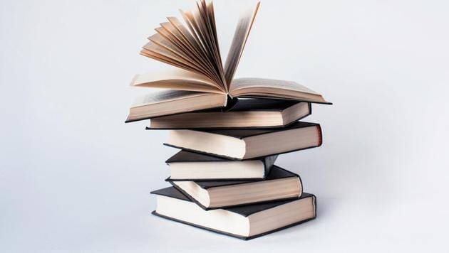 Raphael Aloysius Lafferty, known for his use of language, metaphor and narrative structure, passed away on March 18, 2002. The youngest of five siblings, he led most of his life in Tulsa with his sister Anna. (Shutterstock) Raphael Aloysius Lafferty, known for his use of language, metaphor and narrative structure, passed away on March 18, 2002. The youngest of five siblings, he led most of his life in Tulsa with his sister Anna. (Shutterstock)